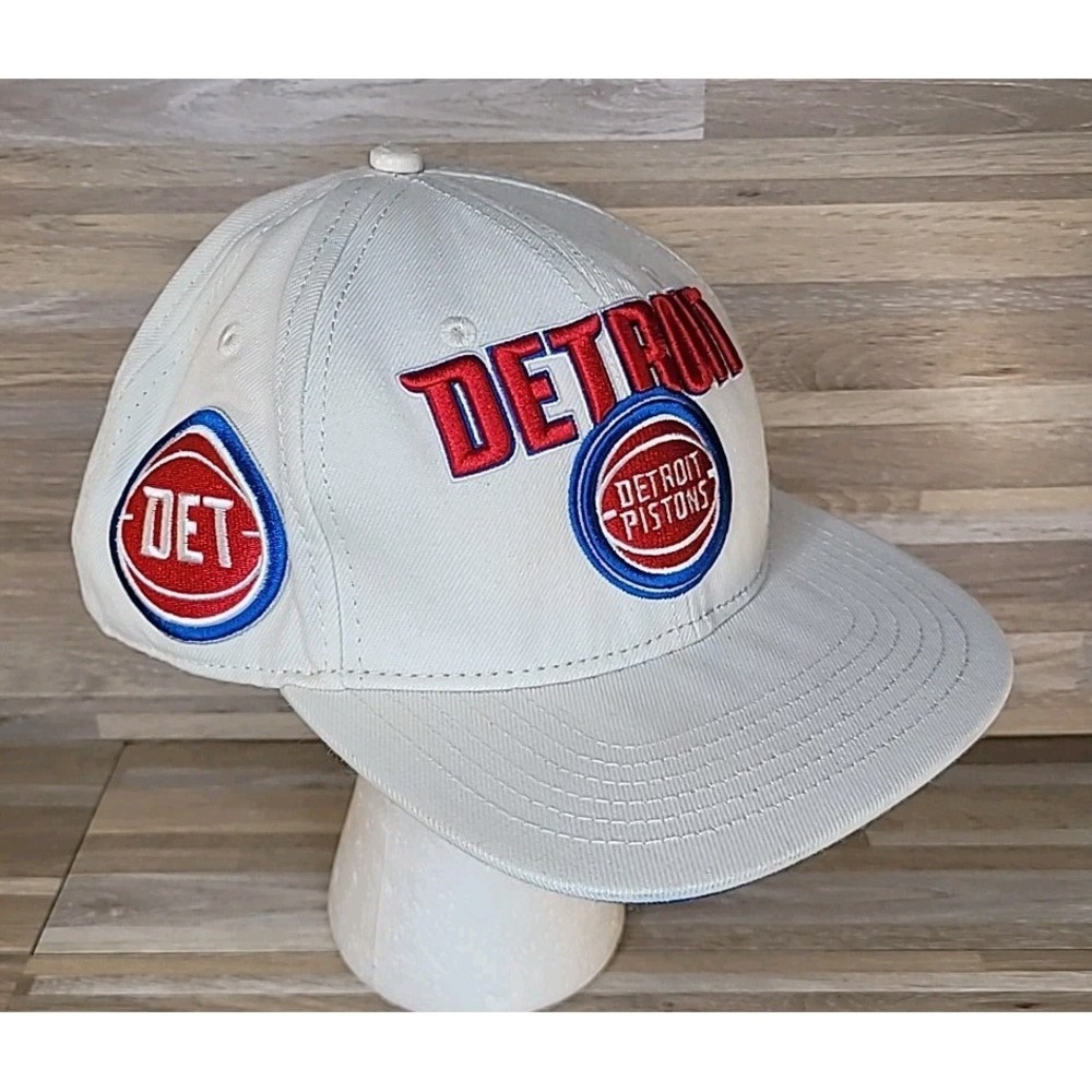Vintage Detroit Pistons Pro Hat Cap Snapback Wool Blend Mens